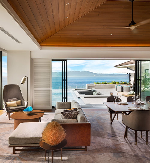 PREMIER SUITES